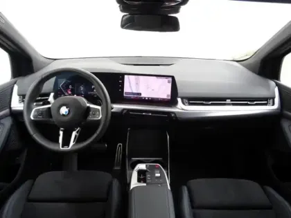 Photo 6 BMW Serie 2 Série 2 ActiveTourer 218i 136ch M Sport DKG7