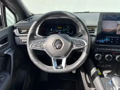 Photo 12 Renault Captur  1.6 E-Tech hybride 145ch Engineered