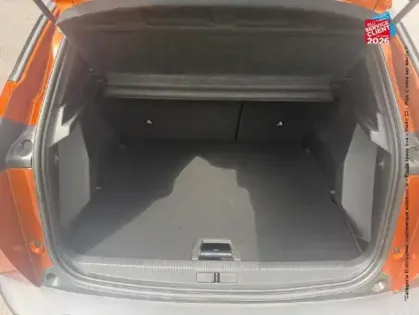 Photo 13 Peugeot 2008  e- 136ch Style