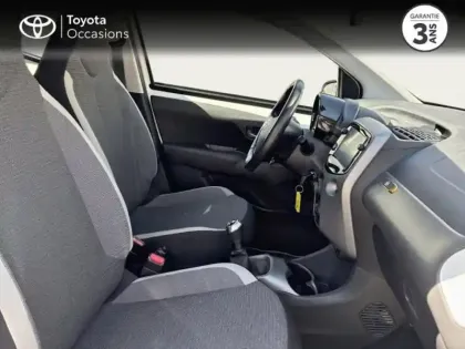 Photo 5 Toyota Aygo  1.0 VVT-i 72ch x-play 5p MY20