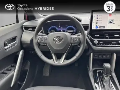 Photo 8 Toyota Corolla  CROSS 1.8 140ch STYLE COMFORT