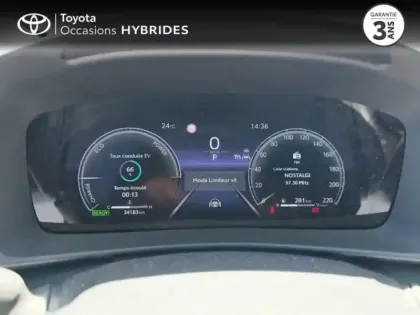 Photo 28 Toyota C-HR  2.0 Hybride 200ch Design NG23