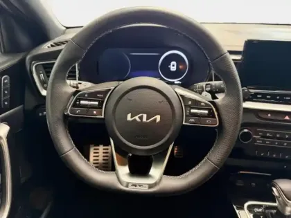 Photo 14 Kia Ceed  1.5 T-GDi 140ch GT-Line DCT7 MY25