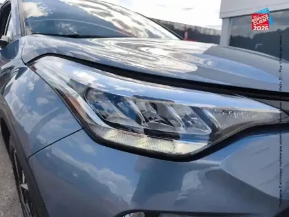 Photo 12 Toyota C-HR  1.8 Hybride 122ch Design E-CVT