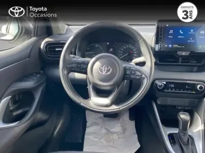 Photo 8 Toyota Yaris  116h Dynamic 5p MC24
