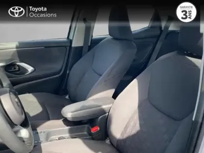 Photo 10 Toyota Yaris  116h Dynamic 5p MC24