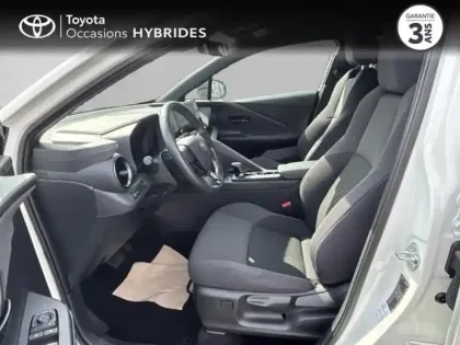 Photo 10 Toyota C-HR  1.8 Hybride 140ch Design NG23