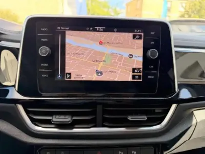 Photo 15 Volkswagen T-roc  1.5 TSI EVO 150ch R-Line DSG7