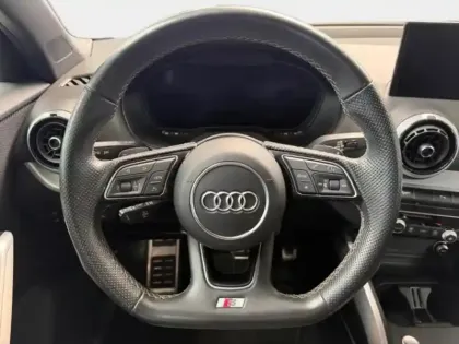 Photo 13 Audi Q2  35 TFSI 150ch  S line S tronic 7