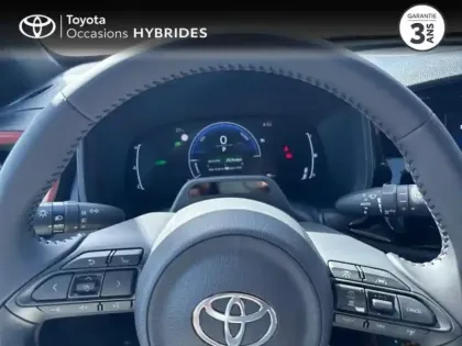 Photo 12 Toyota Aygo  X 116h Graphic