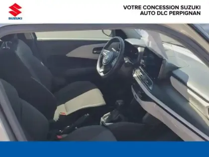 Photo 6 Suzuki Swift  1.2 Hybrid 83ch Privilège Auto