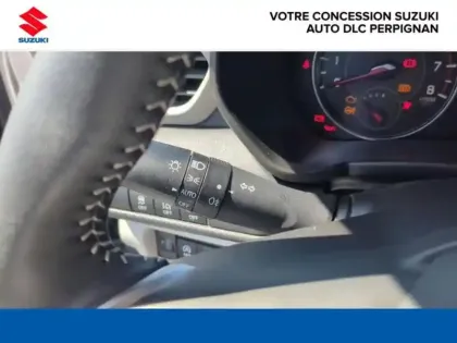Photo 12 Suzuki Swift  1.2 Hybrid 83ch Privilège Auto