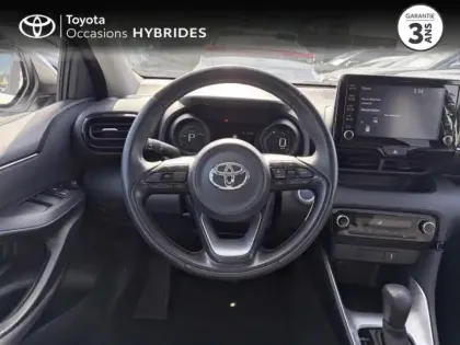 Photo 14 Toyota Yaris  116h Design 5p Pack Confort