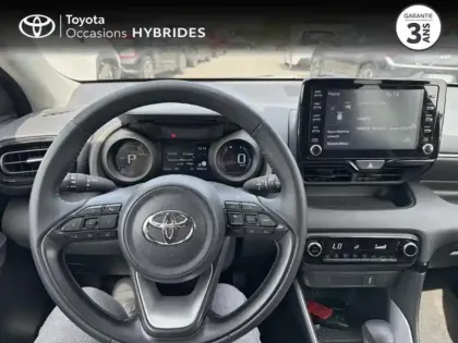 Photo 8 Toyota Yaris  116h Design 5p MY22