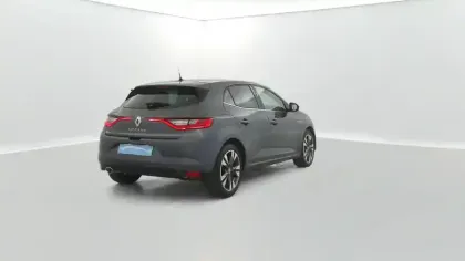 Photo 13 Renault Megane Mégane IV Berline TCe 140 Energy