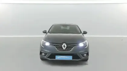 Photo 15 Renault Megane Mégane IV Berline TCe 140 Energy