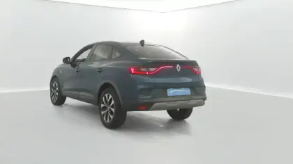 Photo 11 Renault Arkana  mild hybrid 140 EDC FAP - 22
