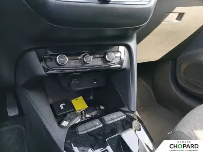 Photo 18 Opel Corsa  Electrique 136 ch & Batterie 50 kWh