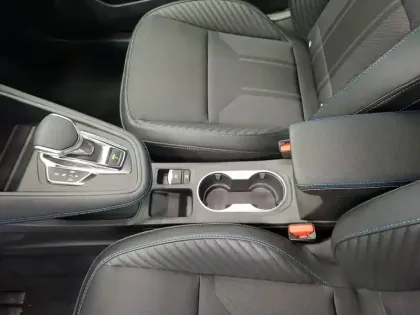 Photo 22 Renault Captur  E-Tech full hybrid 145 ch