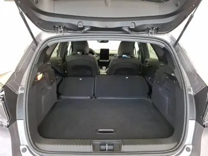 Photo 16 Renault Captur  E-Tech full hybrid 145 ch