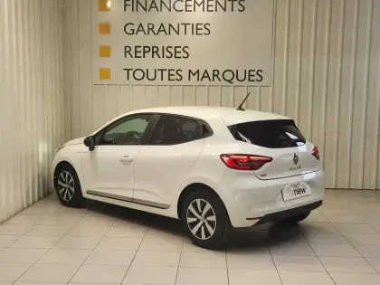 Photo 11 Renault Clio  TCe 90