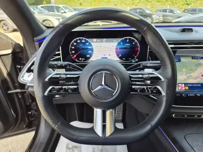 Photo 18 Mercedes Classe E  Break 220 d 9G-Tronic
