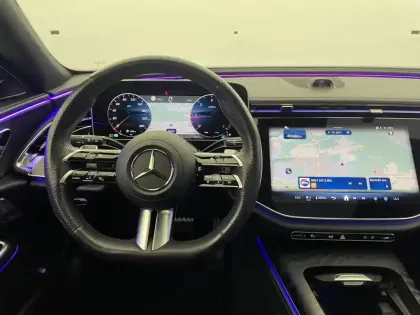 Photo 50 Mercedes Classe E  Break 220 d 9G-Tronic
