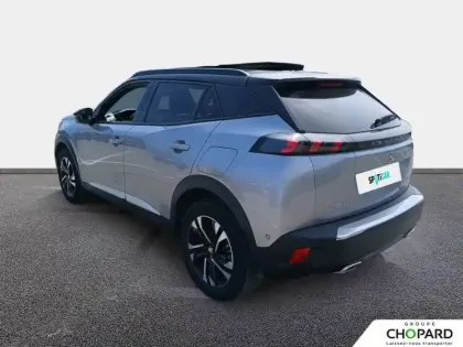 Photo 6 Peugeot 2008  PureTech 130 S&S EAT8