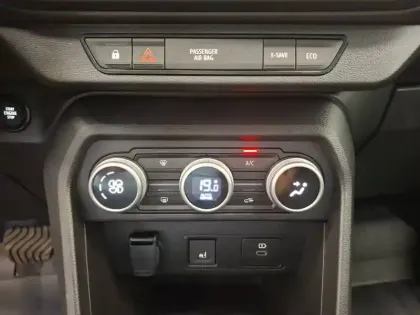 Photo 25 Dacia Jogger  Hybrid 140 7 places GSR2