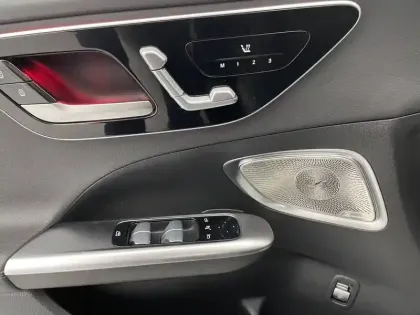 Photo 27 Mercedes Classe C  300 de 9G-Tronic e-Hybrid EQ