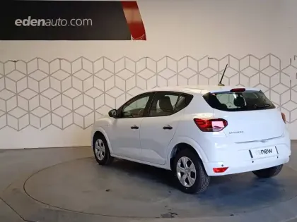 Photo 39 Dacia Sandero  SCe 65