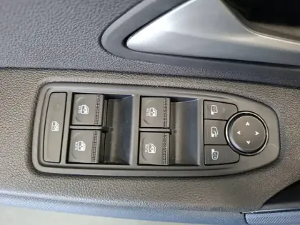 Photo 24 Dacia Duster  Hybrid 140
