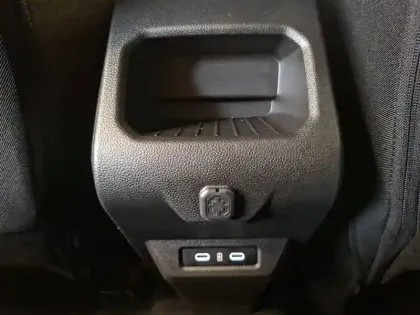 Photo 36 Dacia Duster  Hybrid 140