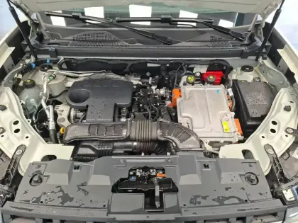 Photo 14 Dacia Duster  Hybrid 140