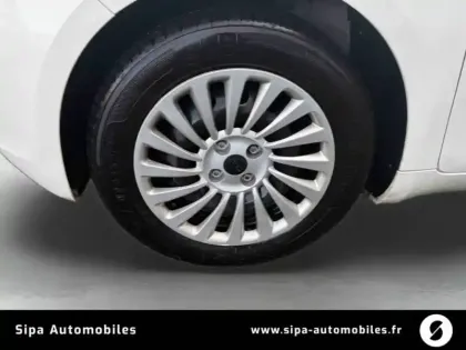 Photo 8 Fiat 500  e 95 ch