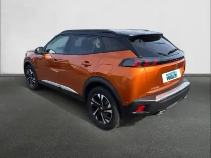 Photo 6 Peugeot 2008  PureTech 130 S&S EAT8