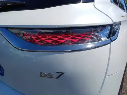 Photo 16 DS DS 7 DS7 Crossback BlueHDi 130 EAT8