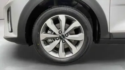 Photo 10 Kia Stonic  1.0 T-GDi 100 ch BVM6