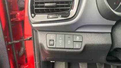 Photo 23 Kia Stonic  1.0 T-GDi 100 ch BVM6