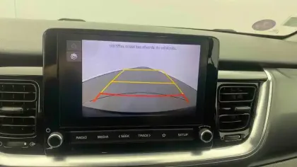 Photo 18 Kia Stonic  1.0 T-GDi 100 ch BVM6