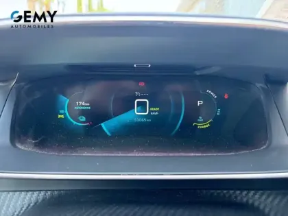Photo 14 Peugeot 2008  Electrique 136 ch