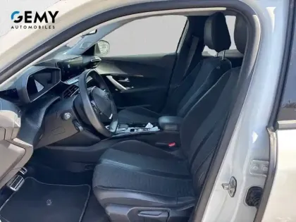 Photo 8 Peugeot 2008  Electrique 136 ch