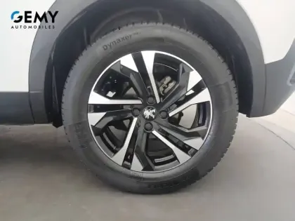 Photo 31 Peugeot 2008  PureTech 130 S&S EAT8
