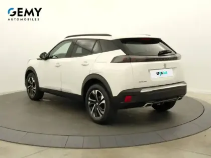 Photo 27 Peugeot 2008  PureTech 130 S&S EAT8