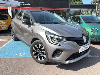 Photo 26 Renault Captur  TCe 90