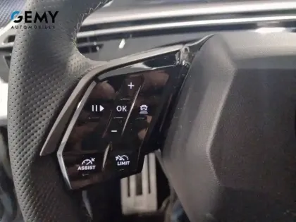 Photo 17 Peugeot 5008  Hybrid 145 ch e-DCS6