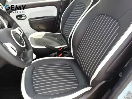Photo 8 Renault Twingo  III E-Tech