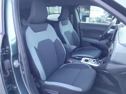 Photo 15 Dacia Duster  Hybrid 155