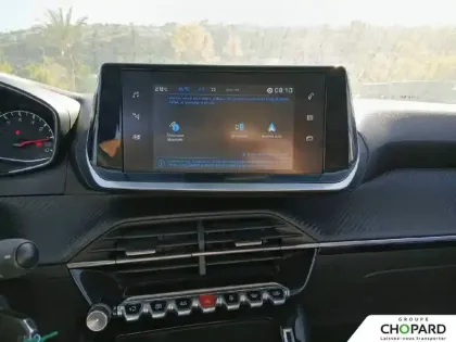 Photo 13 Peugeot 2008  PureTech 100 S&S BVM6
