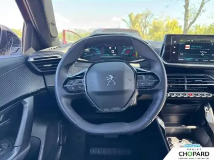 Photo 16 Peugeot 2008  Electrique 136 ch